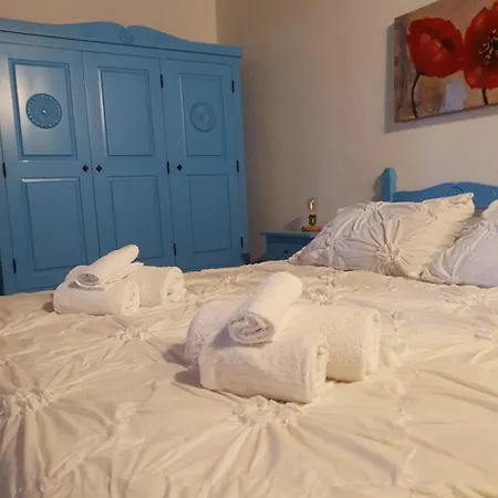 Bed & Breakfast Palmas Anna's Is Procilis