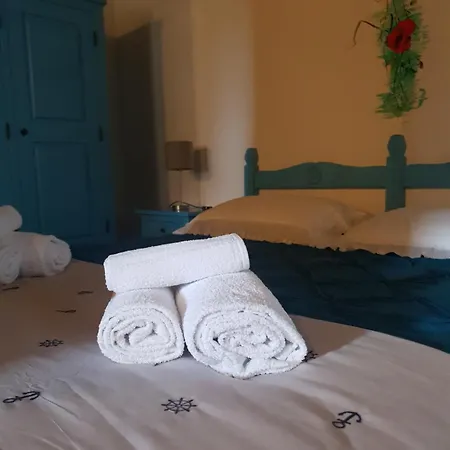Bed & Breakfast Palmas Anna's Is Procilis Palmas Arborea