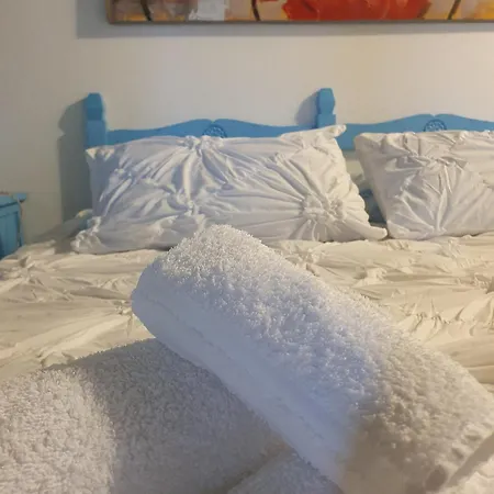 Palmas Anna's Is Procilis Bed & Breakfast