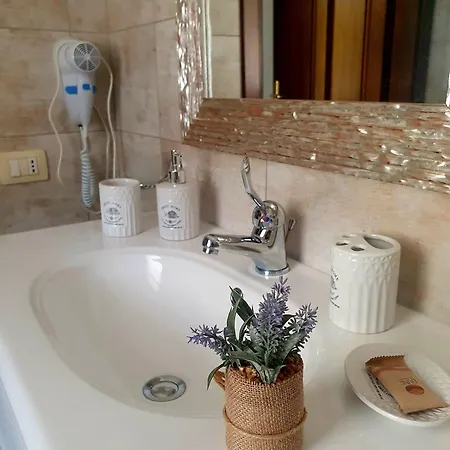 Palmas Anna's Is Procilis Bed & Breakfast 4*