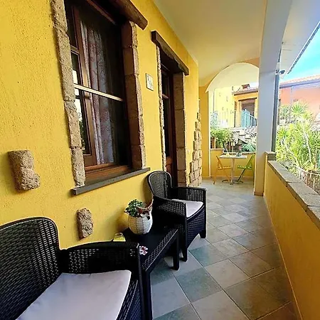 Couette-café Palmas Anna's Is Procilis 4*