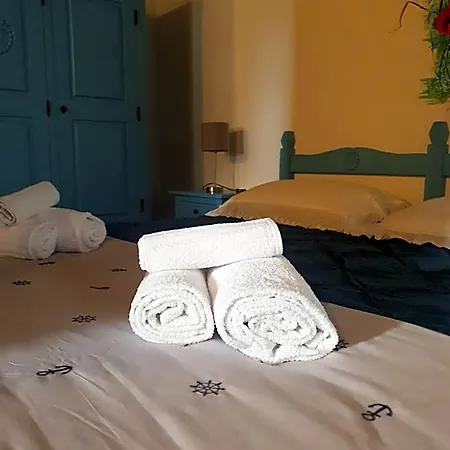 Palmas Anna's Is Procilis Bed & Breakfast Palmas Arborea